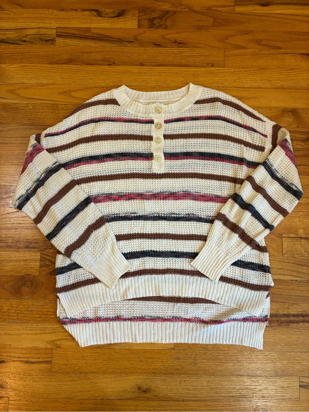 American Eagle Striped Henley sweater